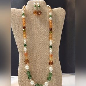 Hand Crafted Elegant Green Amber and White Beaded Necklace Set 3 Pieces